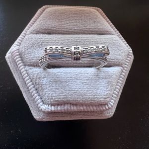 PANDORA BOW RING🎀💍